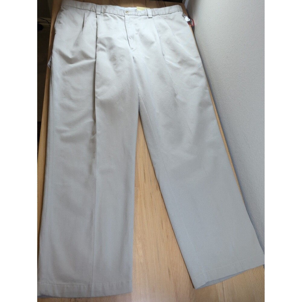 NWT Oak Hill Men’s 44x32 Pleated Khaki Beige Chino Pants Big & Tall